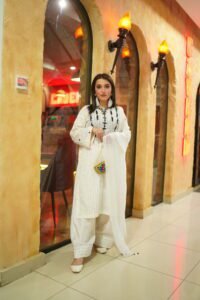 3 Piece White Shirt & Dupatta - Image 2