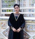3 Piece Black Velvet Shirt, Dupatta & Farshi Shalwar - Image 4